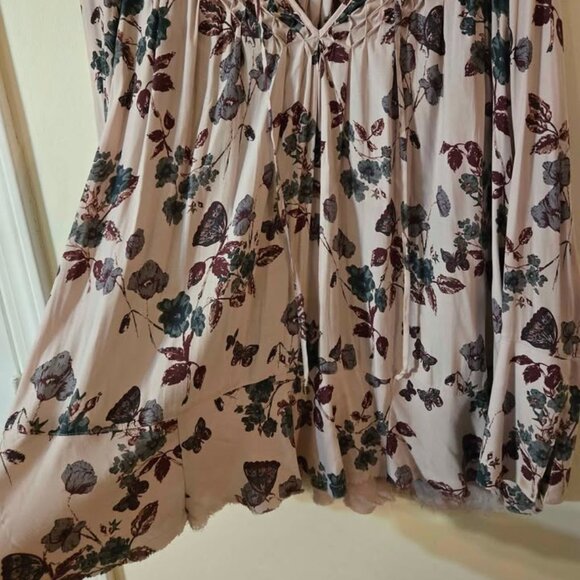 Free People 'Pebble' Crepe So Fine Smoked Tunic Top Size XS in Lavender - Picture 13 of 16